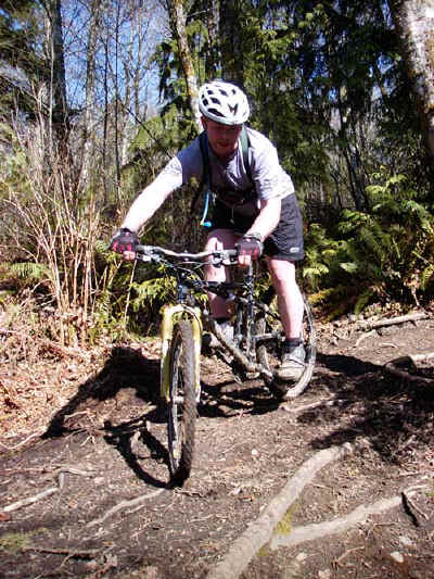 Mark Belles on Galbraith Mt.'s Bob's Trail on the Santa Cruz Superlight