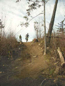 hill2.jpg (31238 bytes)