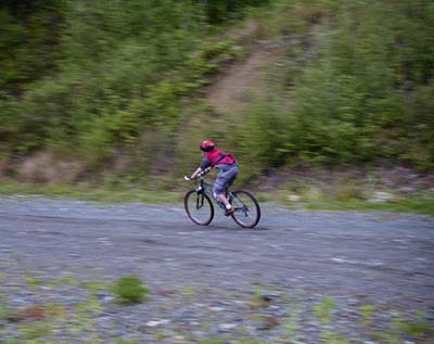 aa3_050100.jpg (24247 bytes)