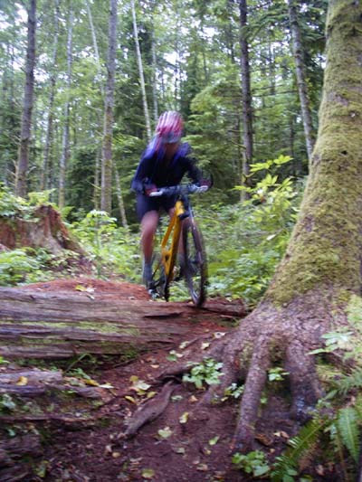 mb1_082900.jpg (64042 bytes)