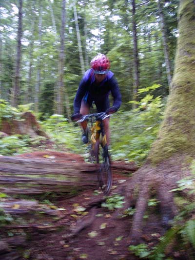 mb3_082900.jpg (53285 bytes)