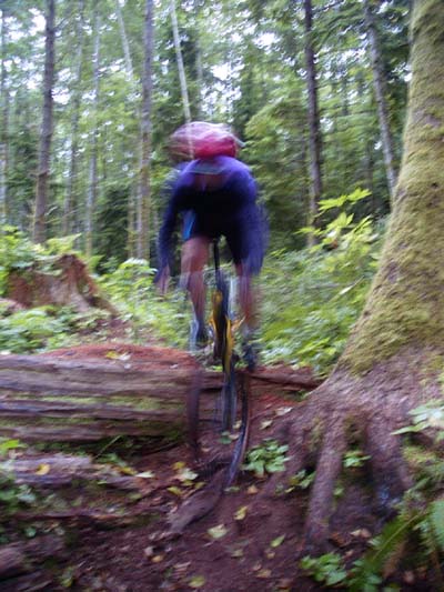 mb4_082900.jpg (55735 bytes)